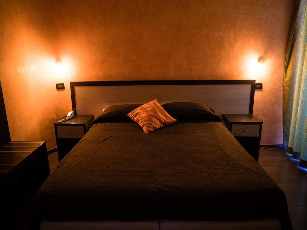 Hotel Select Atessa Dış mekan fotoğraf