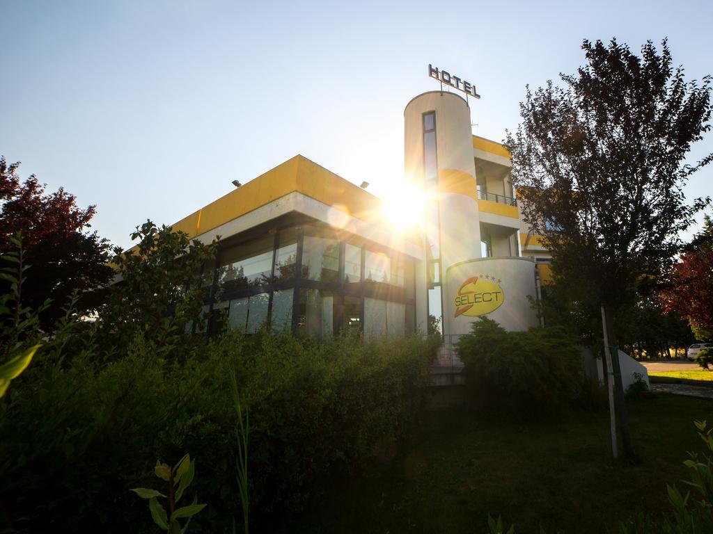 Hotel Select Atessa Dış mekan fotoğraf